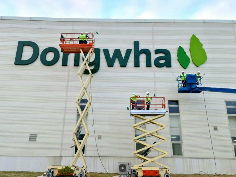 Tìm hiểu quy trình dịch vụ vệ sinh vách panel ở Bình Phước